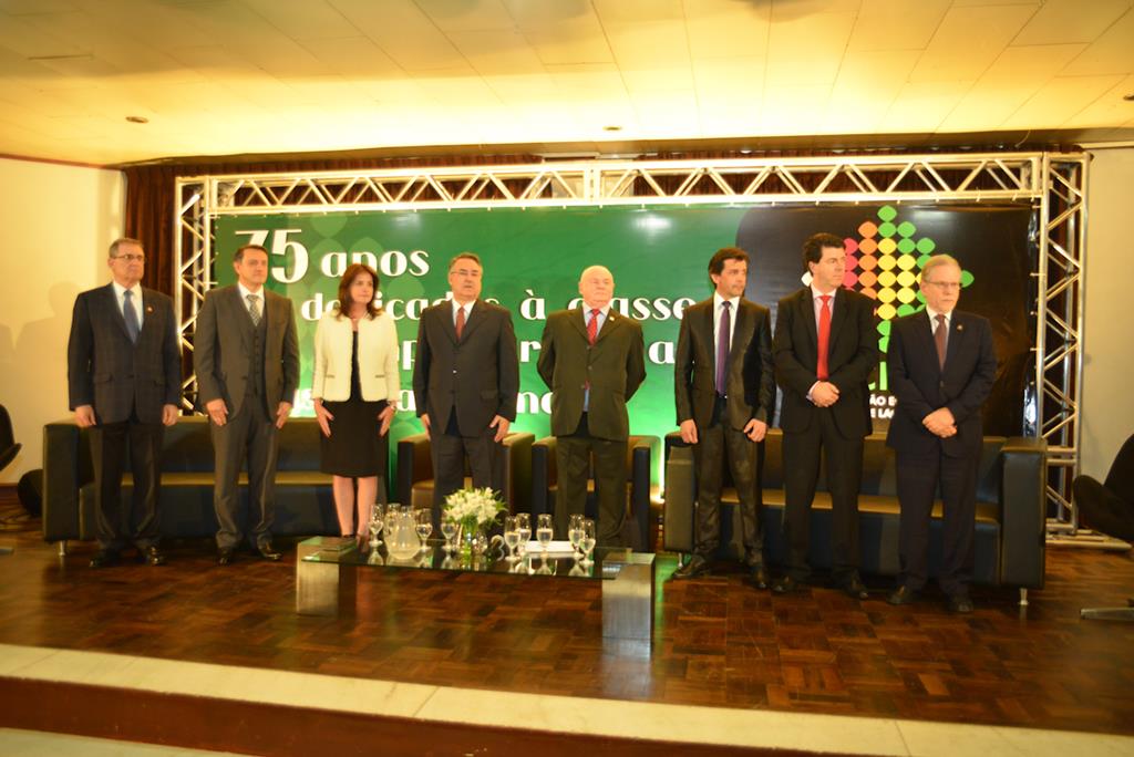 Jantar festivo marca aniversário de 75 anos da ACIL Lages