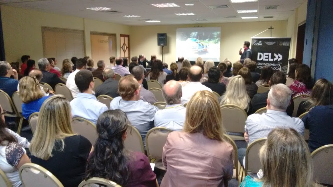 ACIs relatam experiências do Programa de Desenvolvimento Econômico Local ACIs relatam experiências do Programa de Desenvolvimento Econômico Local