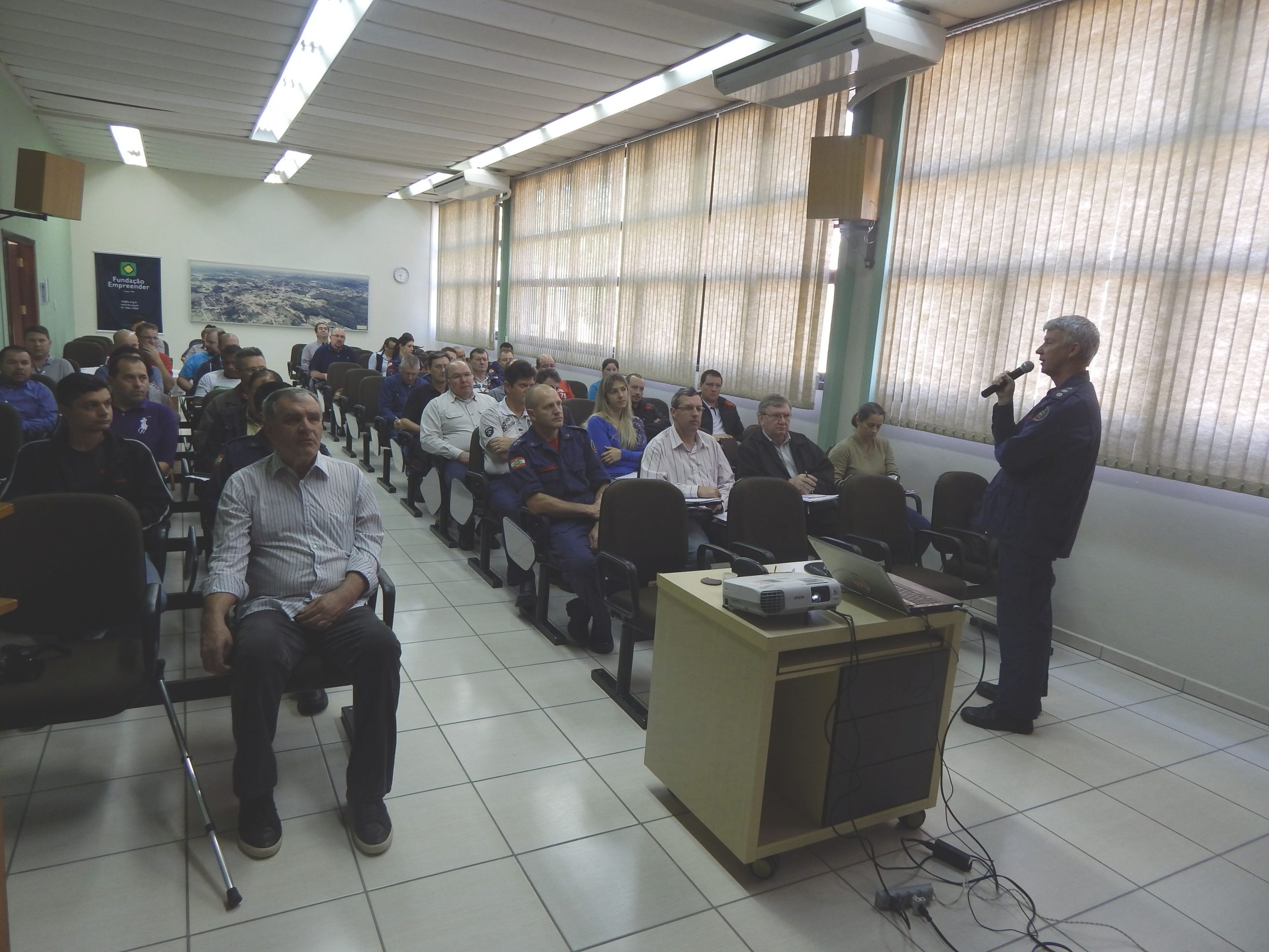 Núcleo de SST de São Bento do Sul troca informações sobre legislação de brigadistas