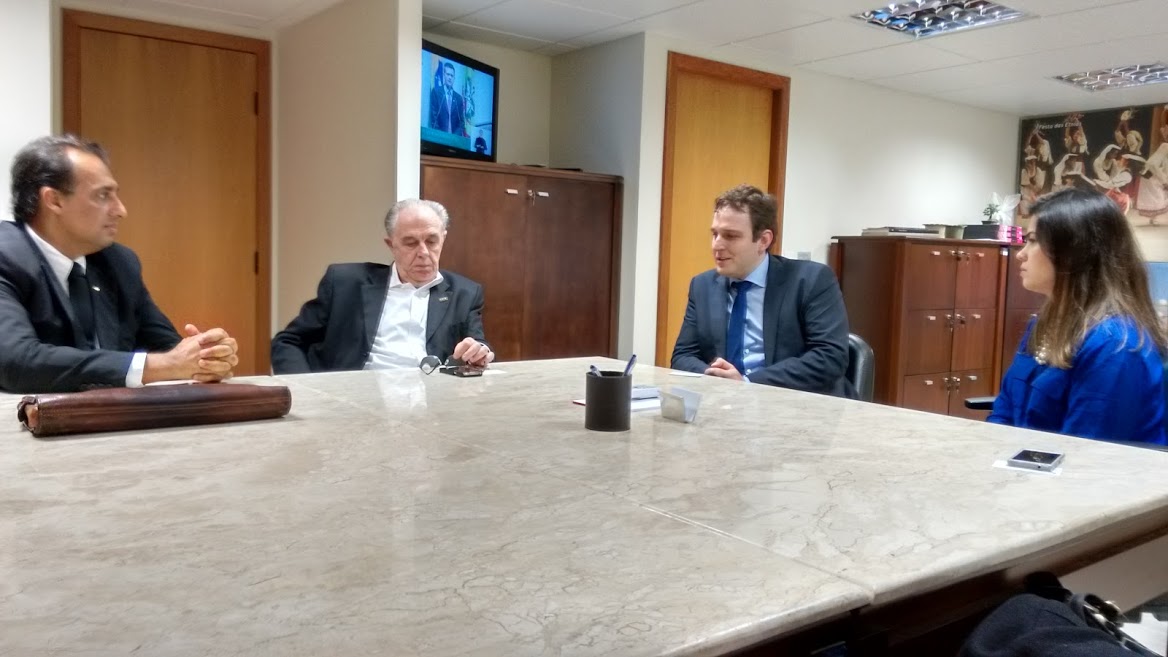 Deputado Ricardo Guidi recebe representantes da FACISC