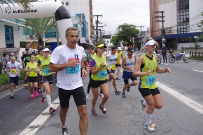 Corrida alerta para alta carga tributária em Blumenau