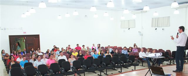 Potencial turístico da região é abordado em palestra promovida pela ACIN