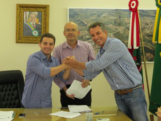 Braço do Norte recebe DEL Braço do Norte recebe DEL