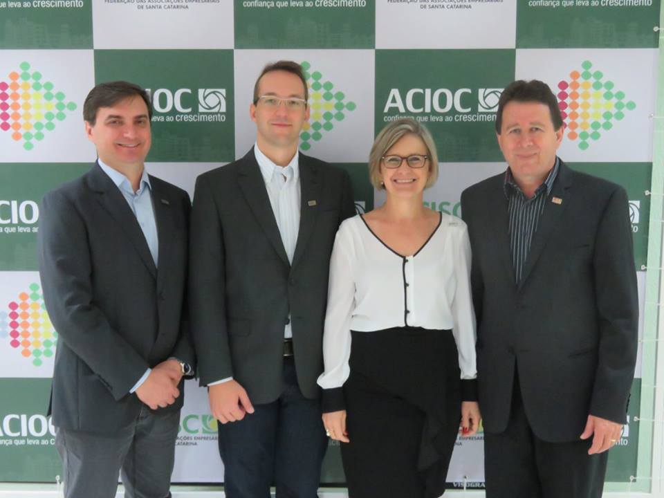 Tânia Durigon assume presidência da ACIOC para a gestão 2016/17