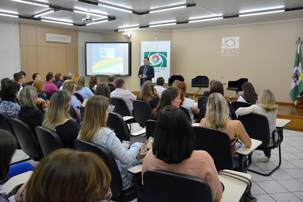 Associação Brasileira de Recursos Humanos é implantada em Chapecó
