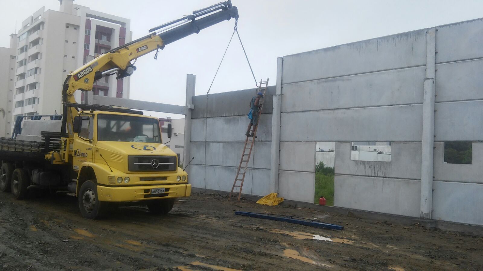 ACIT Tijucas inicia construção de nova sede ACIT Tijucas inicia construção de nova sede