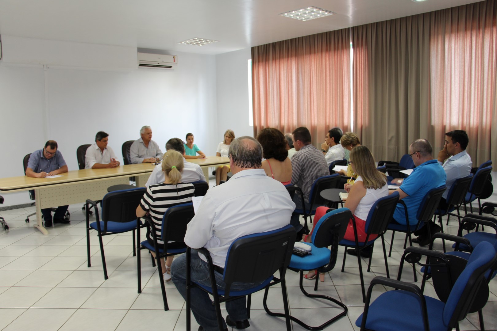 ACIC quer melhorar análise de processos de abertura e alteração de empresas em Caçador ACIC quer melhorar análise de processos de abertura e alteração de empresas em Caçador