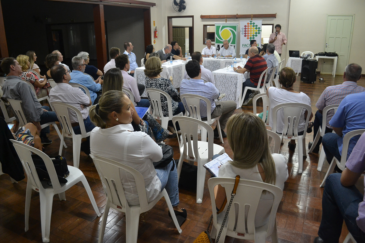 Plenária Regional da Facisc na região Sul debate sobre segurança, investimentos e economia