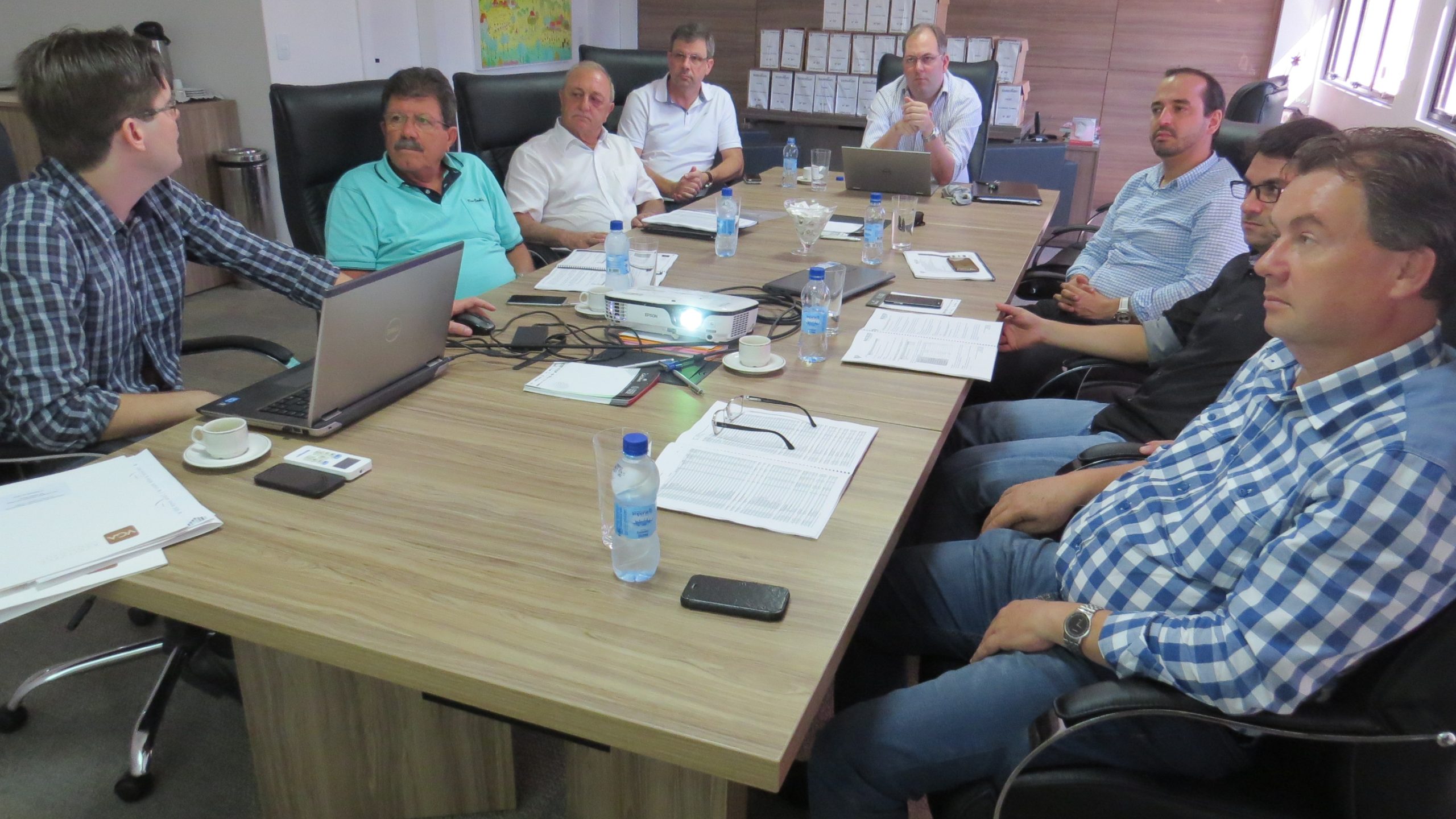 Integrantes do Conselho Fiscal reúnem-se em Florianópolis