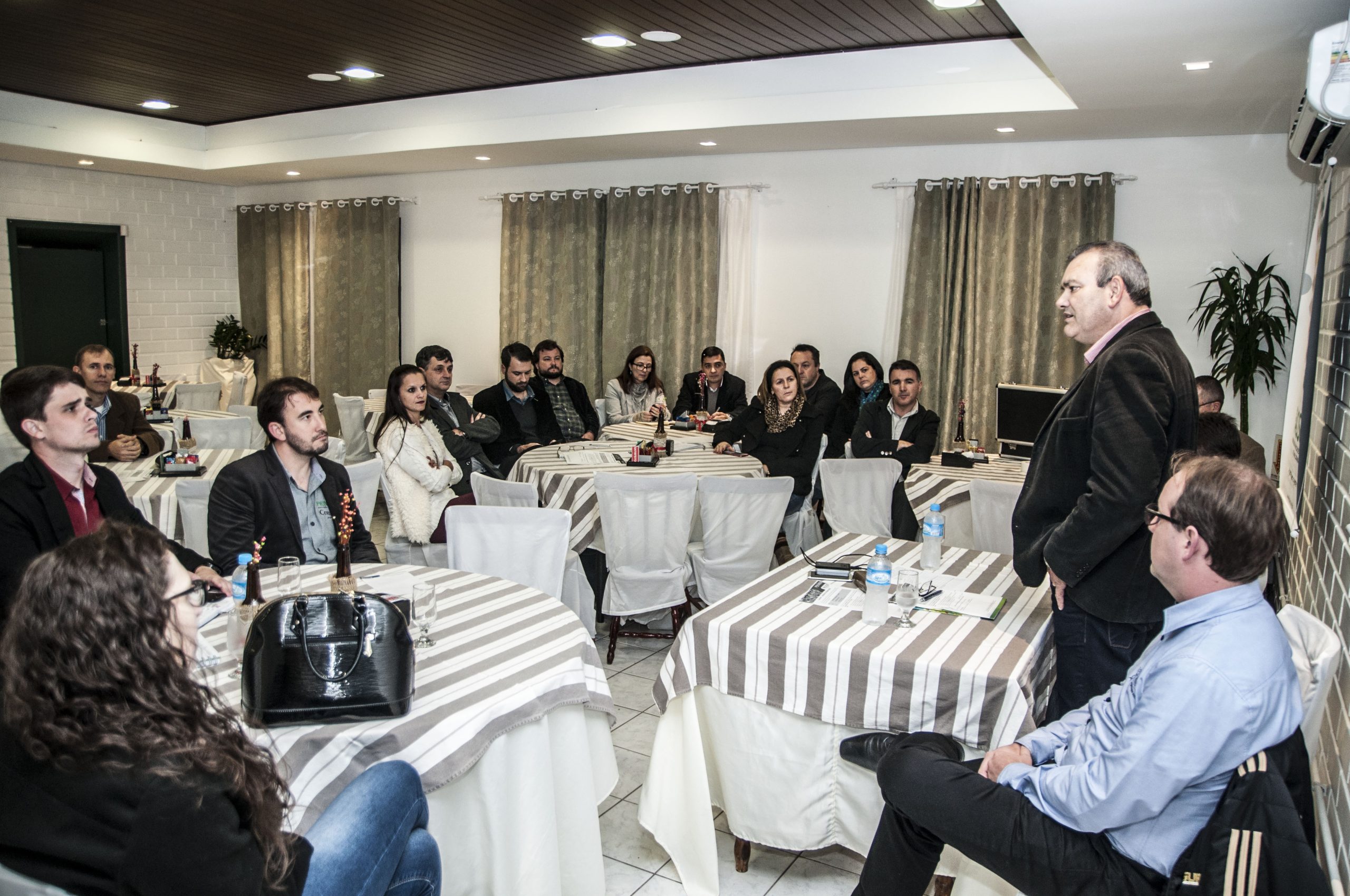 ACIs da regional Extremo-oeste iniciam Projeto Voz Única