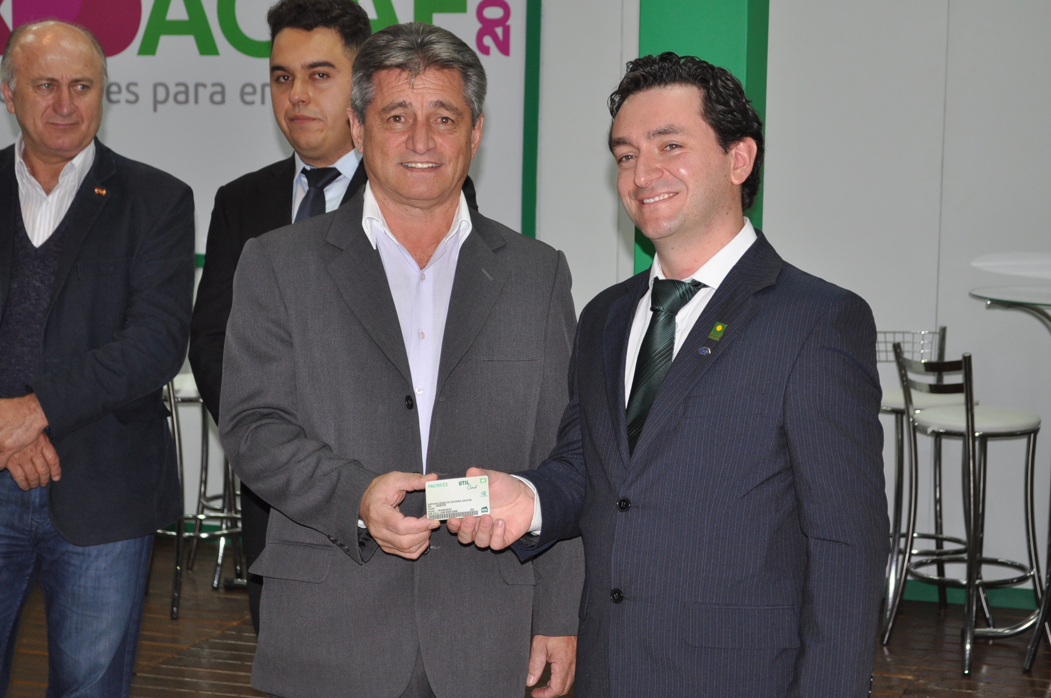 Aciaf e prefeitura de Fraiburgo firmam convênio para uso de Util Card