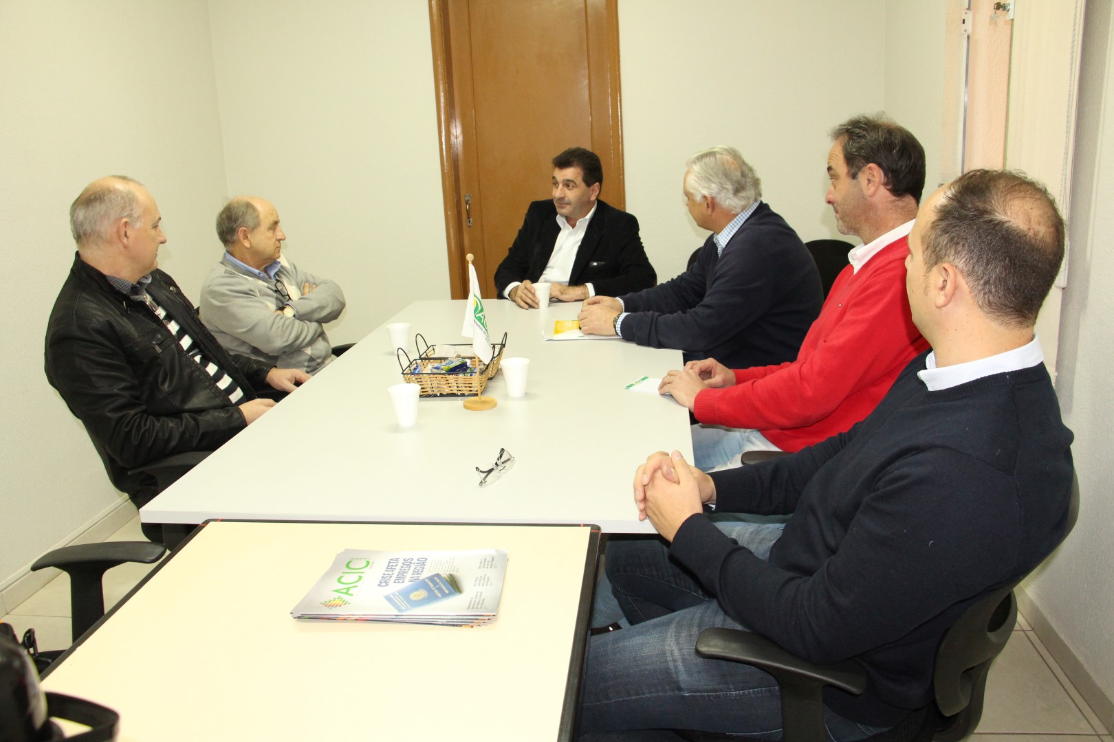 Reunião na ACIC discute obras do Aeroporto de Caçador
