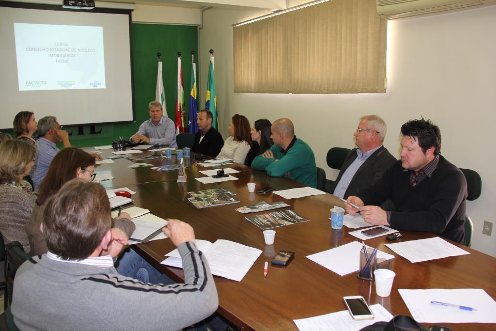 Conselho Estadual dos Núcleos de Imobiliárias (CENISC) realiza reunião Regional na ACIL, em Lages