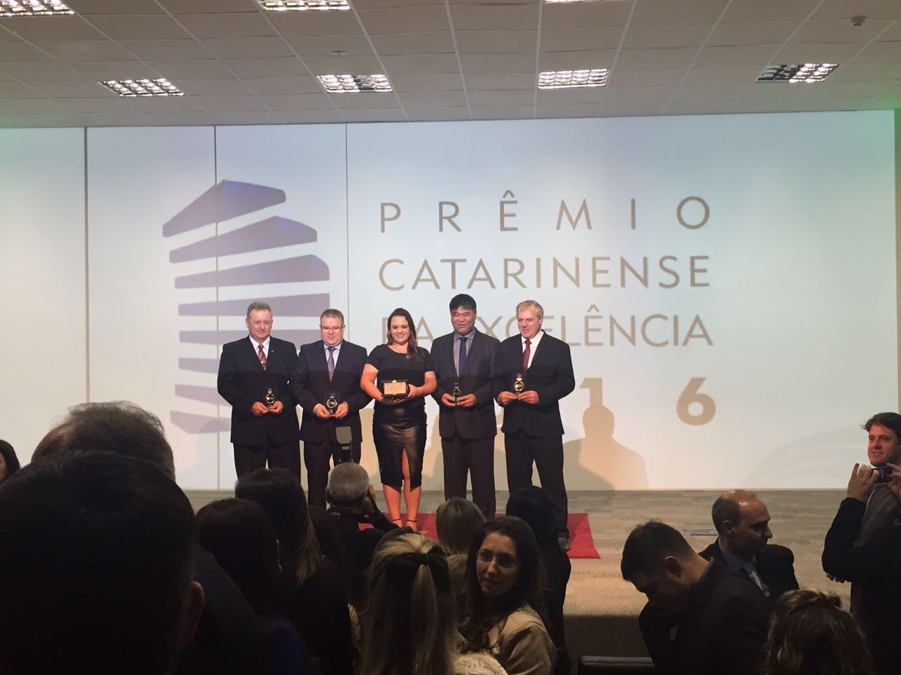 Empresas ligadas ao Sistema Facisc recebem Prêmio Catarinense da Excelência