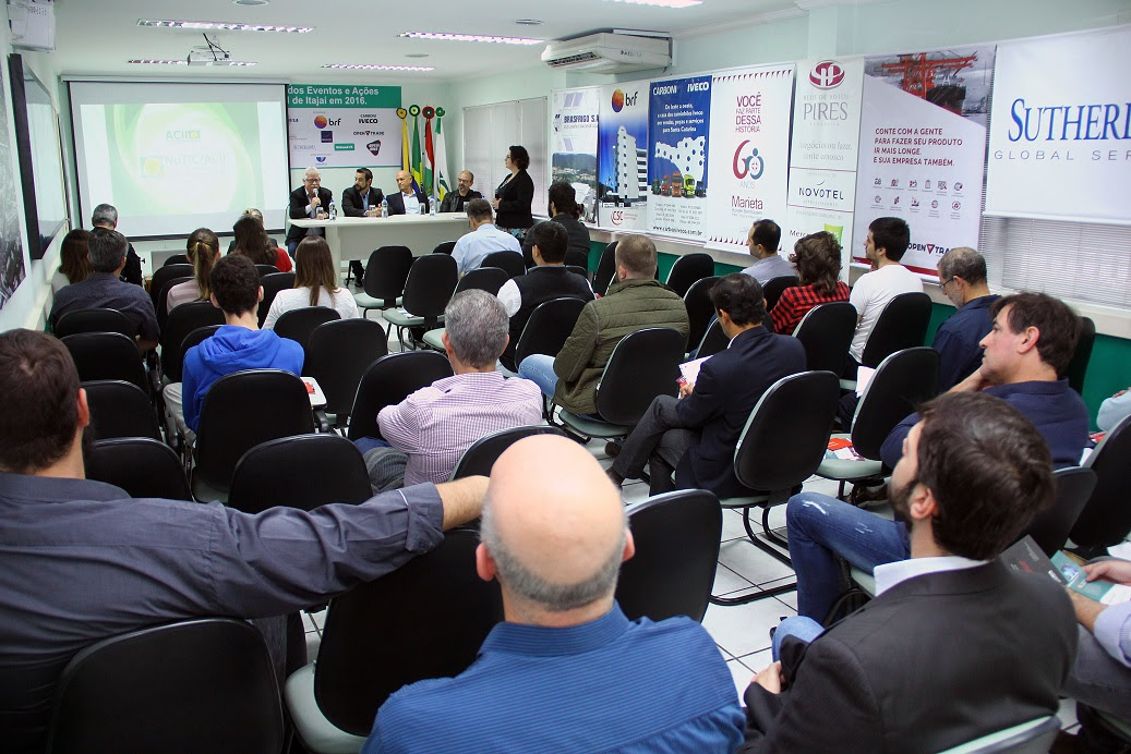 NuTIC de Itajaí comemora 10 anos promovendo networking entre profissionais de tecnologia
