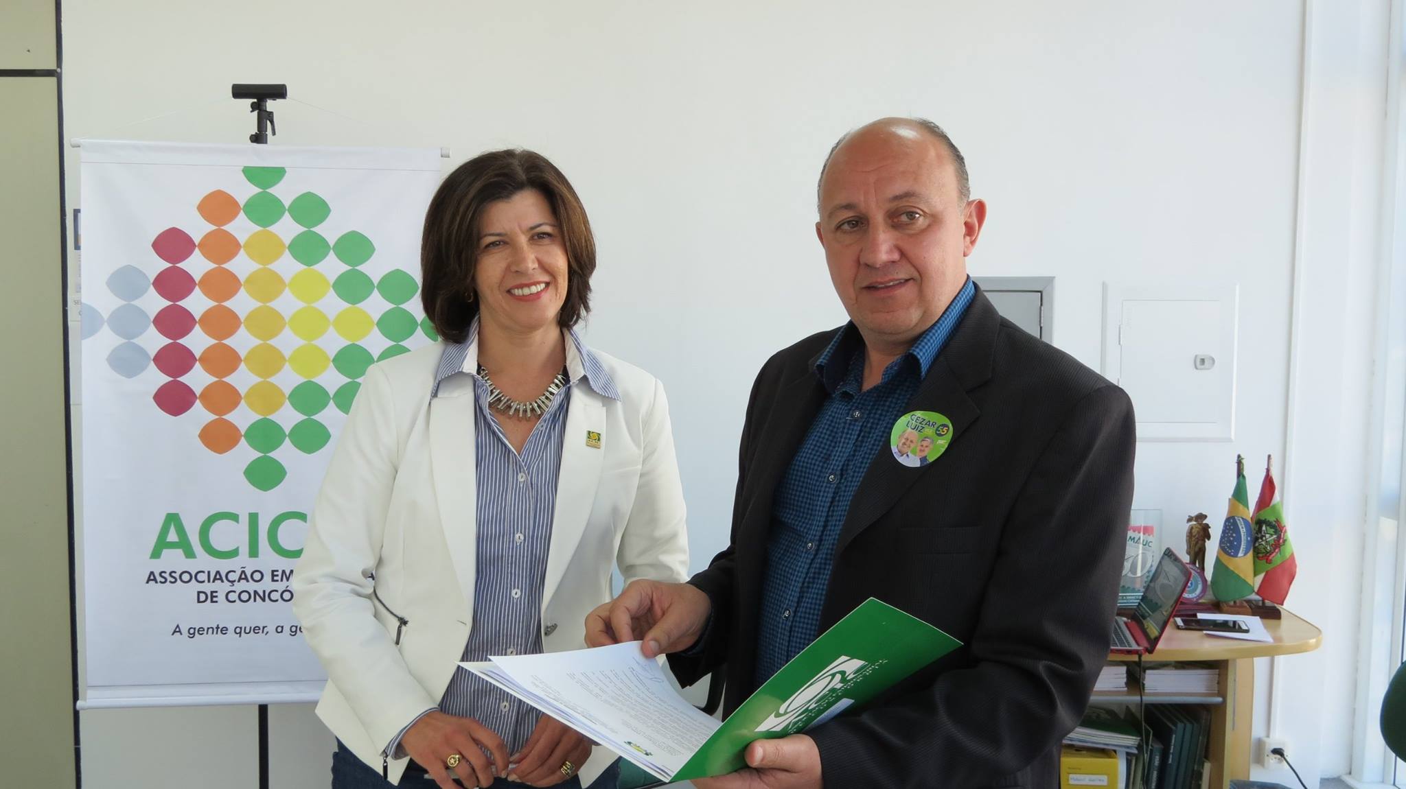 ACIC entrega os pleitos aos candidatos a prefeito de Concórdia