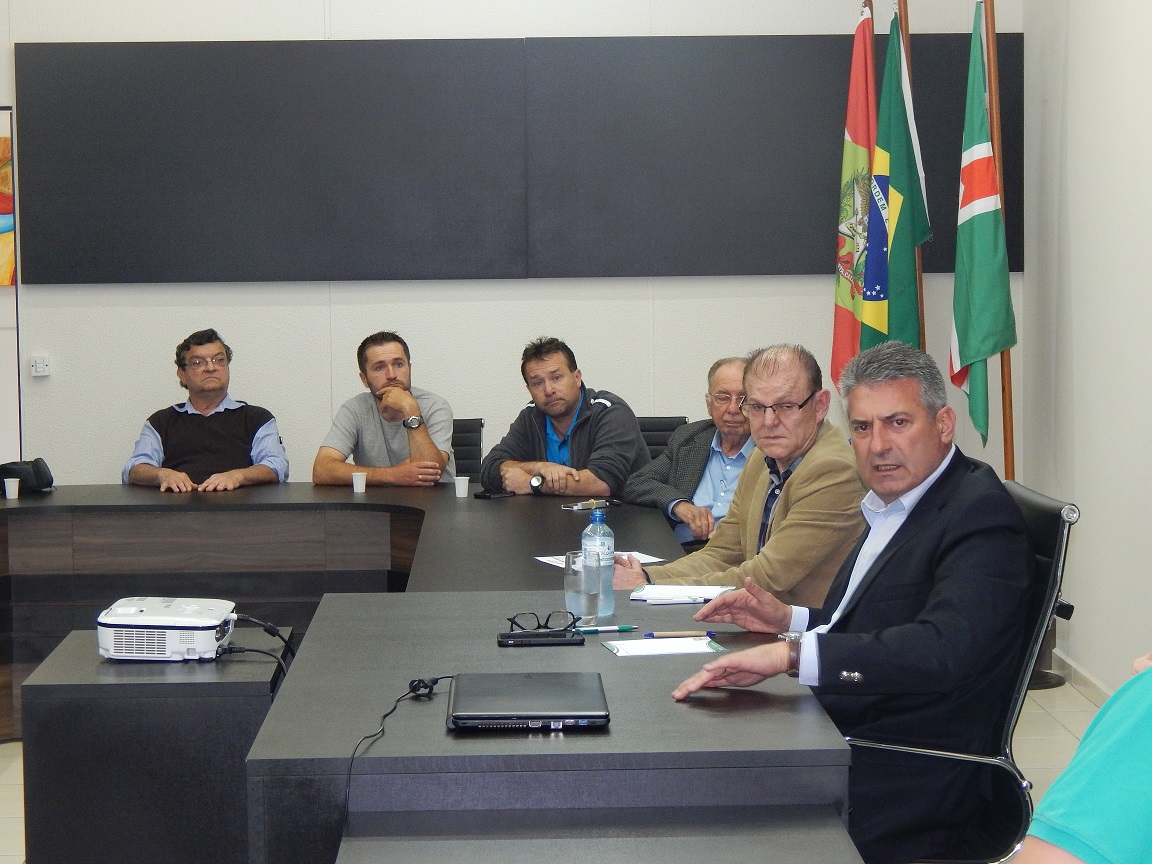 Empresários da Acisbs de São Bento do Sul realizam diálogo com deputado federal Mariani