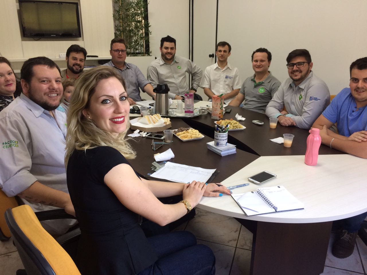 Diretores do CEJESC visitam Núcleo Jovem de Pinhalzinho Diretores do CEJESC visitam Núcleo Jovem de Pinhalzinho