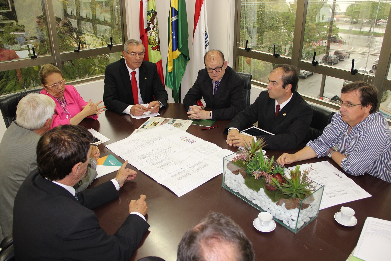 Representantes de São Bento do Sul conhecem projeto da penitenciária industrial