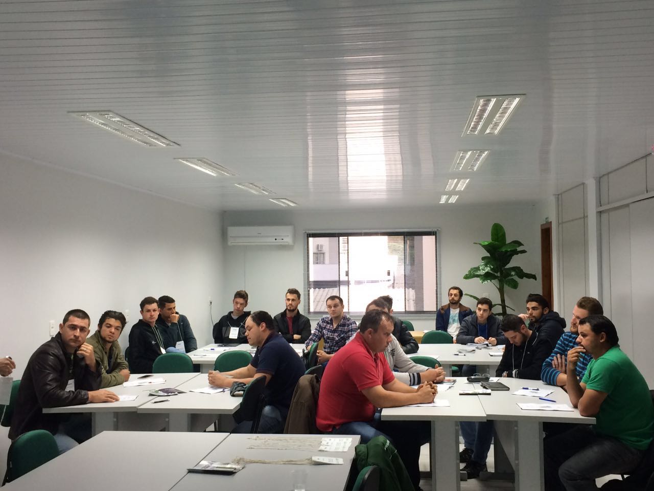 NR-10 é tema de treinamento em Taió
