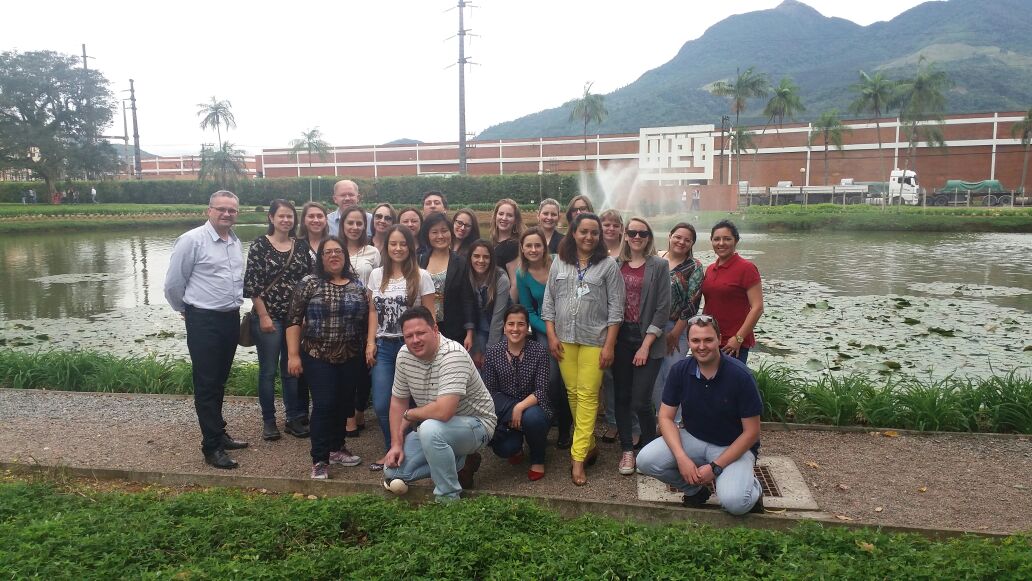 Núcleos da ACIRS de Rio do Sul visitam a WEG