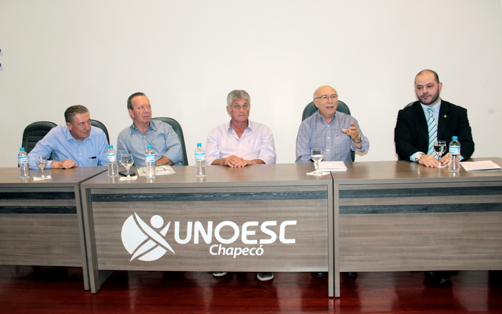 Vincenzo Mastrogiacomo assume presidência do Fórum de Competitividade do Oeste