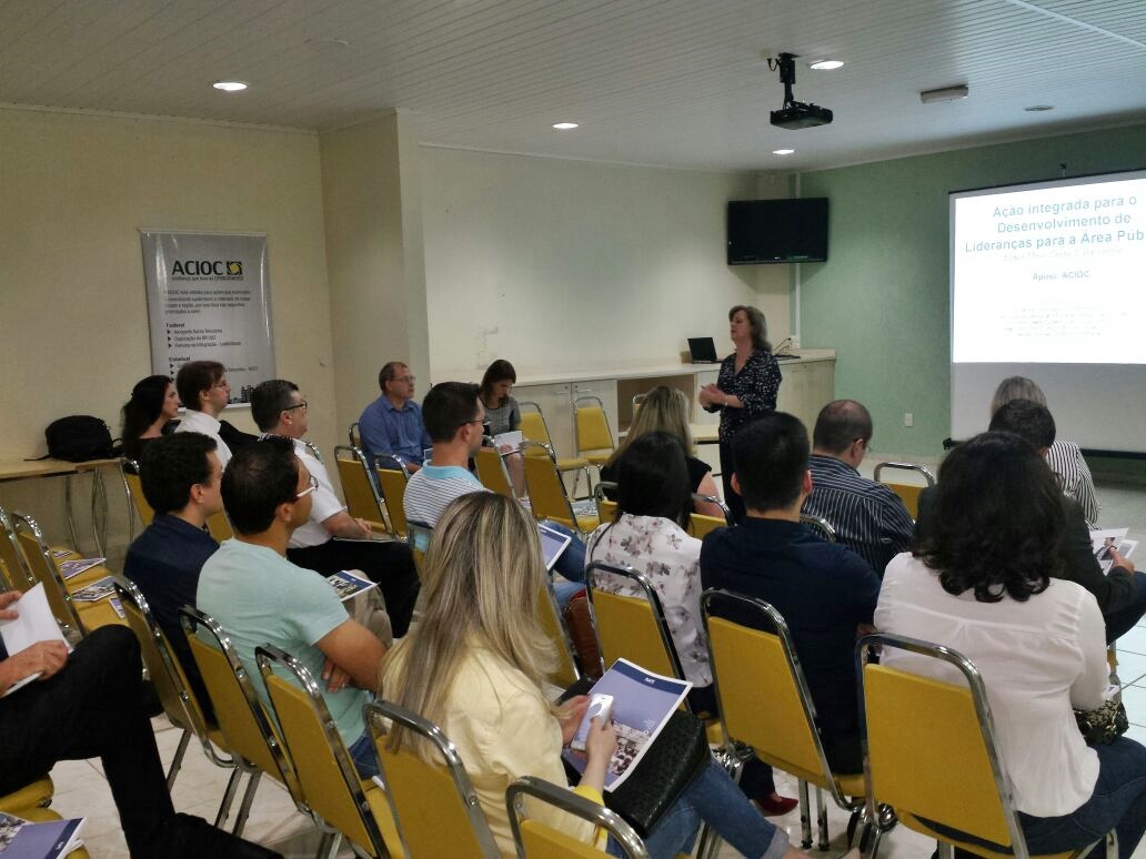 Proposta para o desenvolvimento de lideranças começa a ser colocado em prática em Joaçaba, Herval e Luzerna