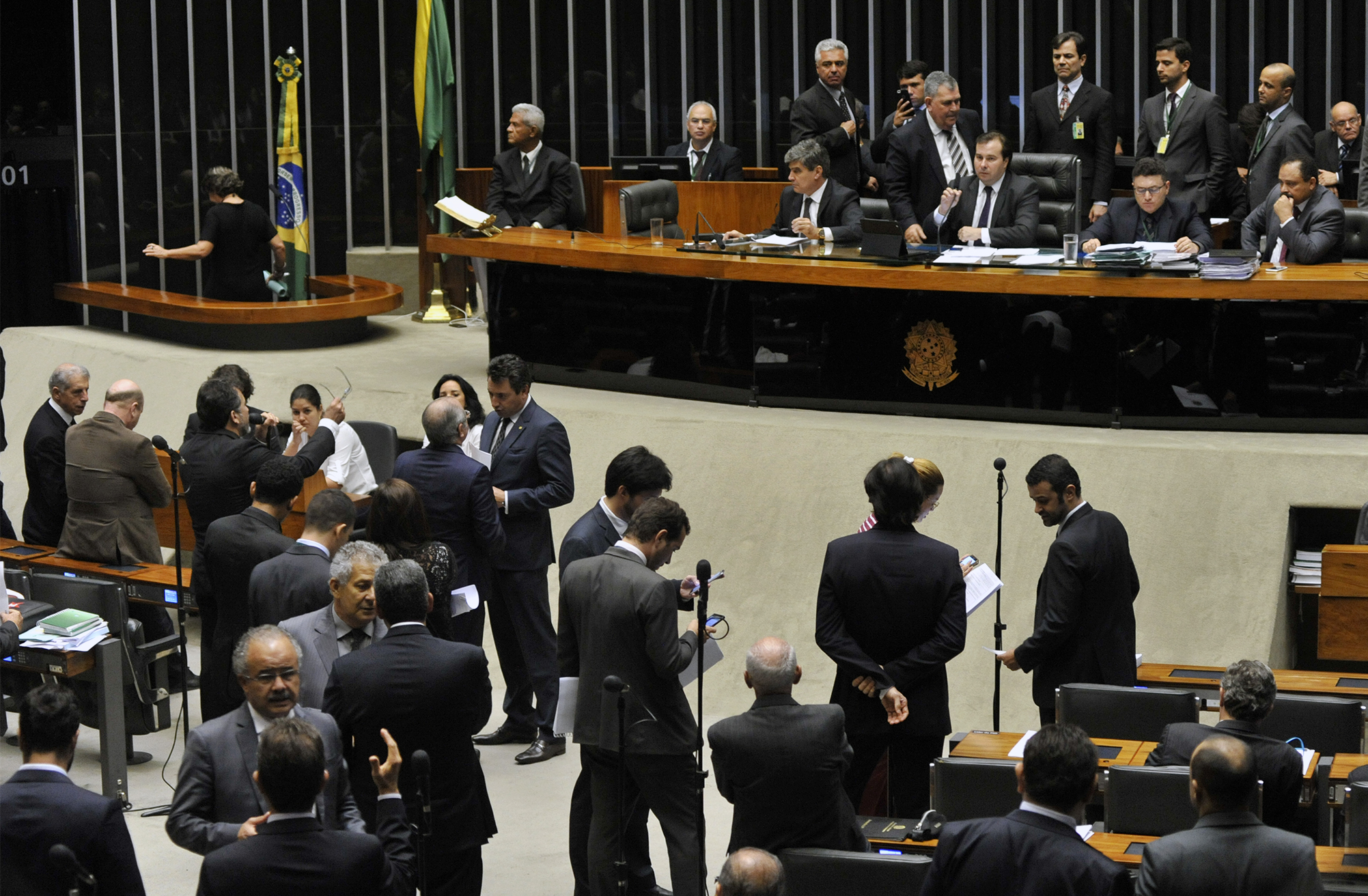 FACISC repudia votação do projeto de lei com medidas contra a corrupção FACISC repudia votação do projeto de lei com medidas contra a corrupção