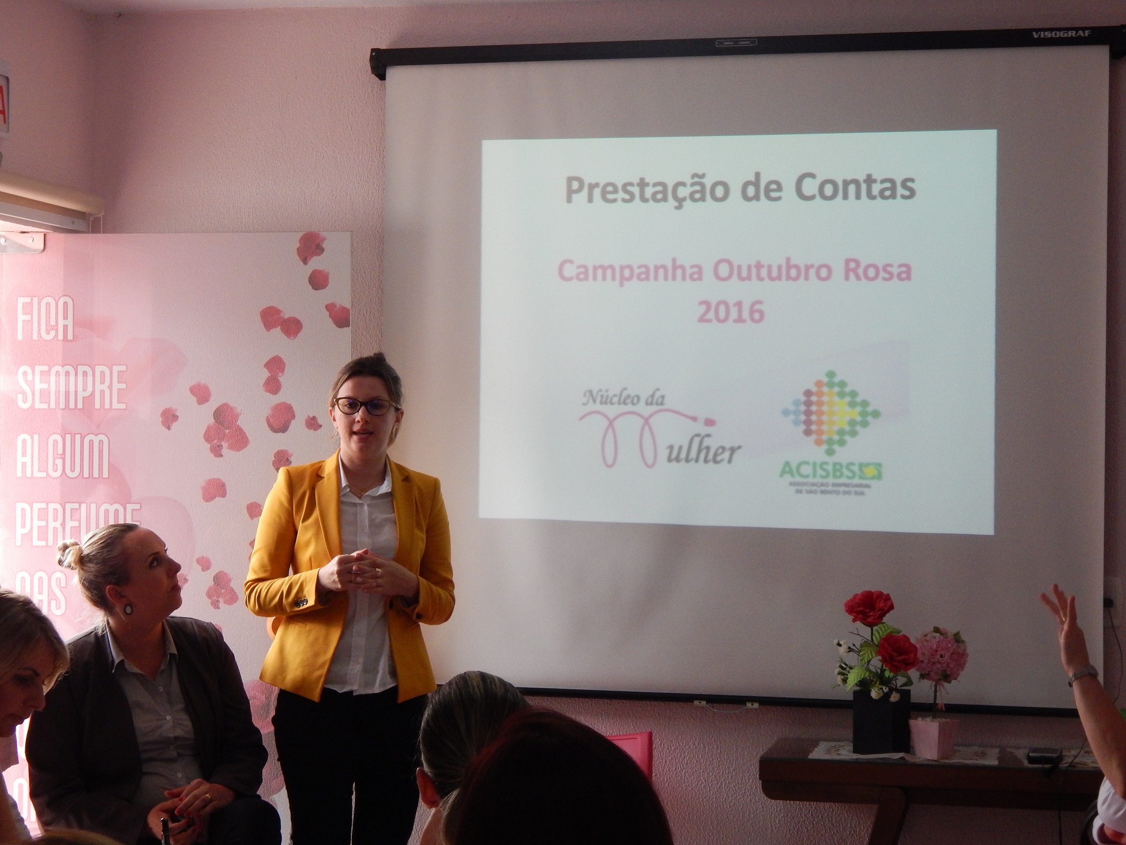 Núcleo das Mulheres de São Bento do Sul repassa recursos para Rede Feminina Núcleo das Mulheres de São Bento do Sul repassa recursos para Rede Feminina