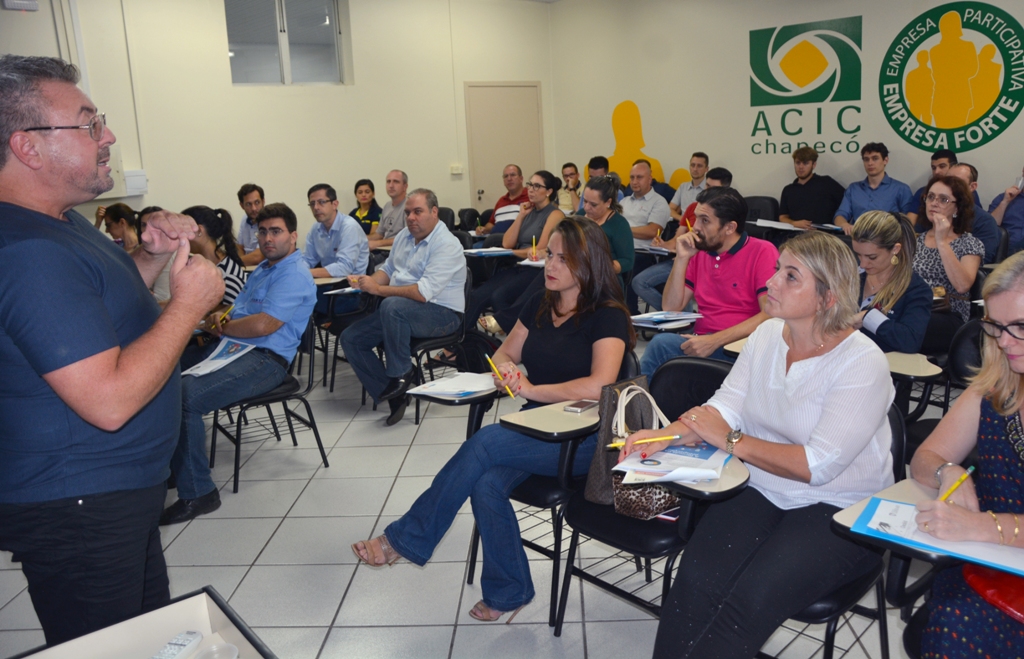 Workshop da ACIC Chapecó auxilia empresas a se manterem competitivas