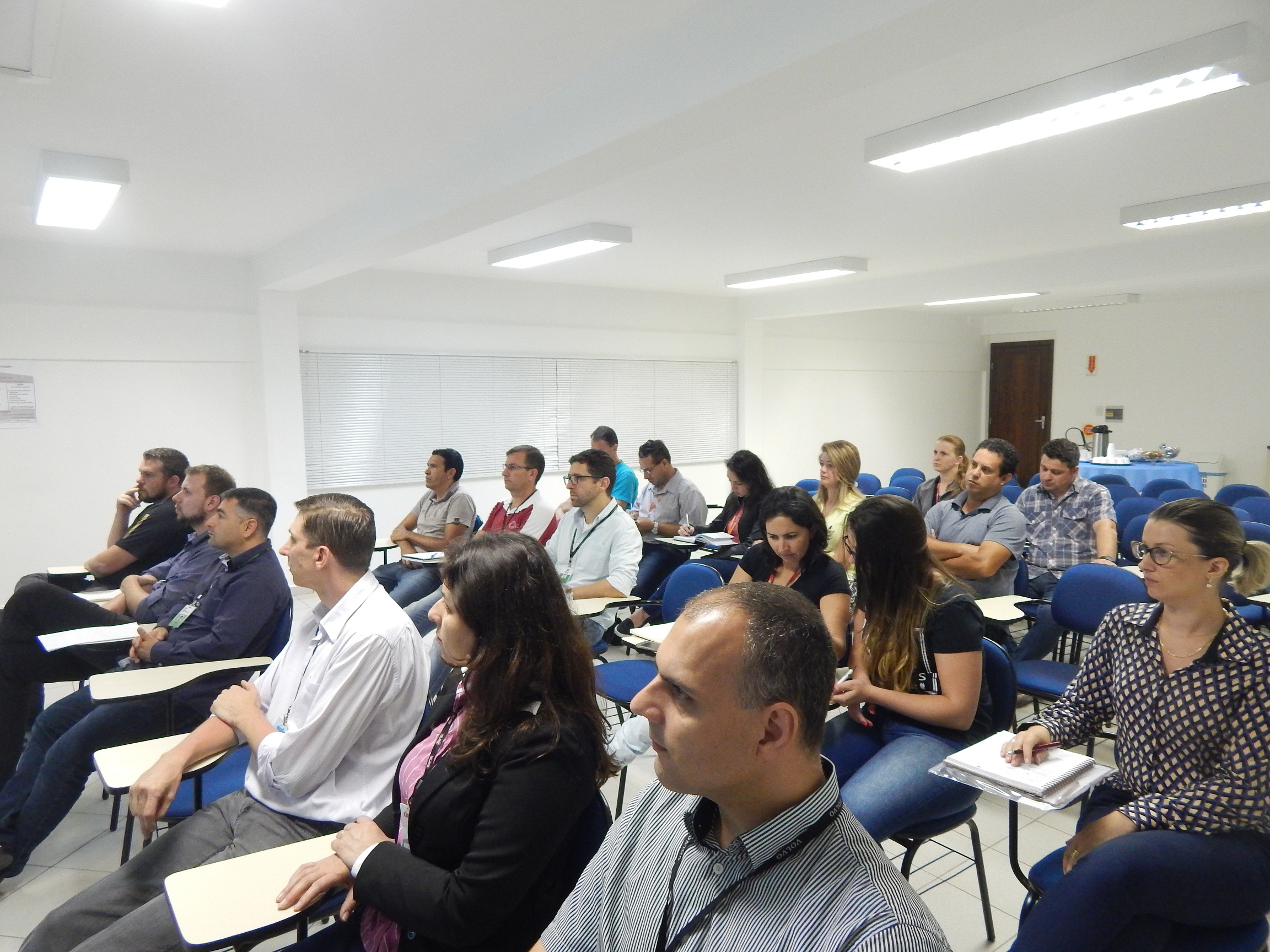 Integrantes do núcleo de qualidade da ACISBS realiza visita técnica