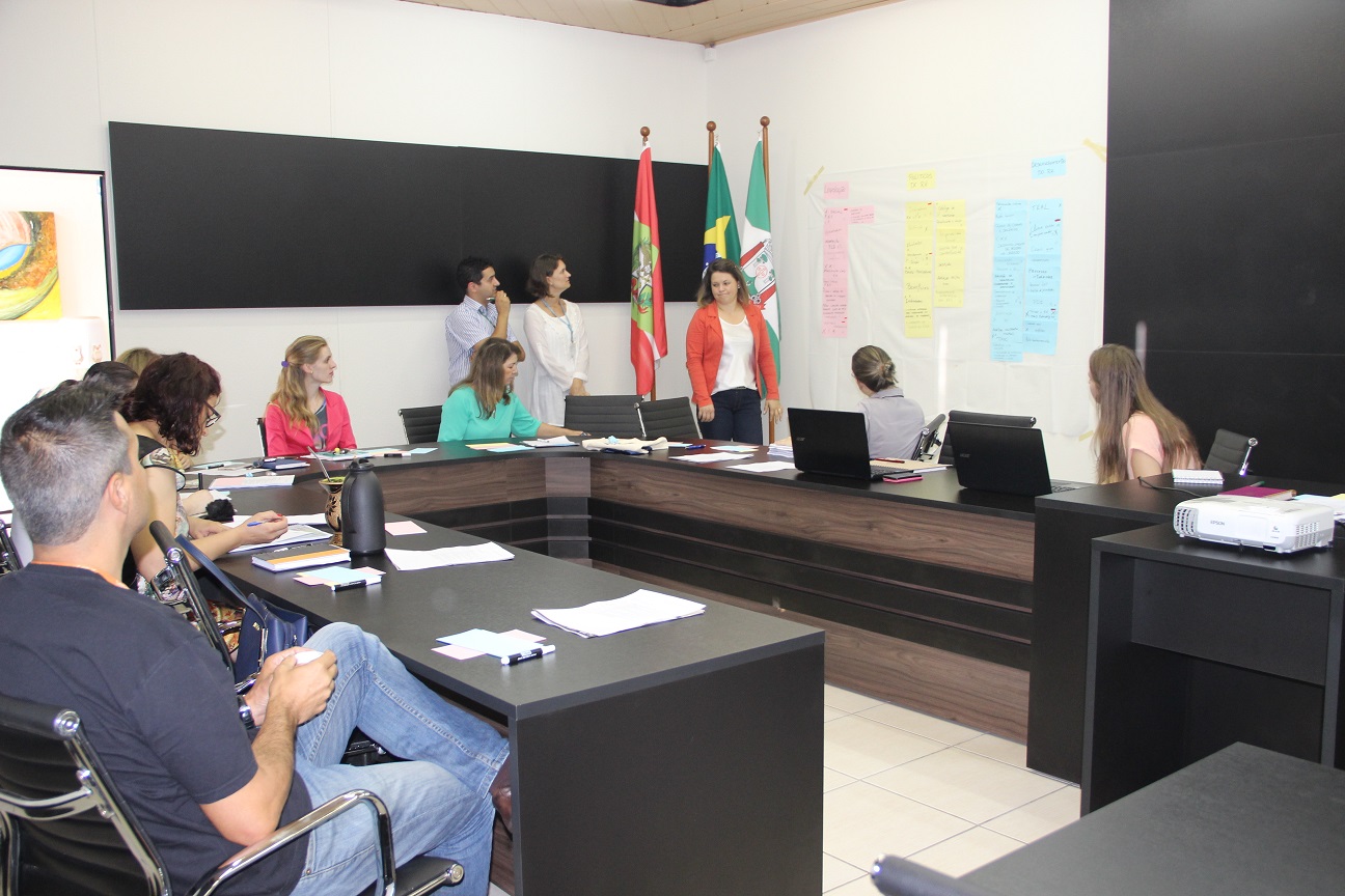 Núcleo de Recursos Humanos da ACISBS define prioridades para 2017