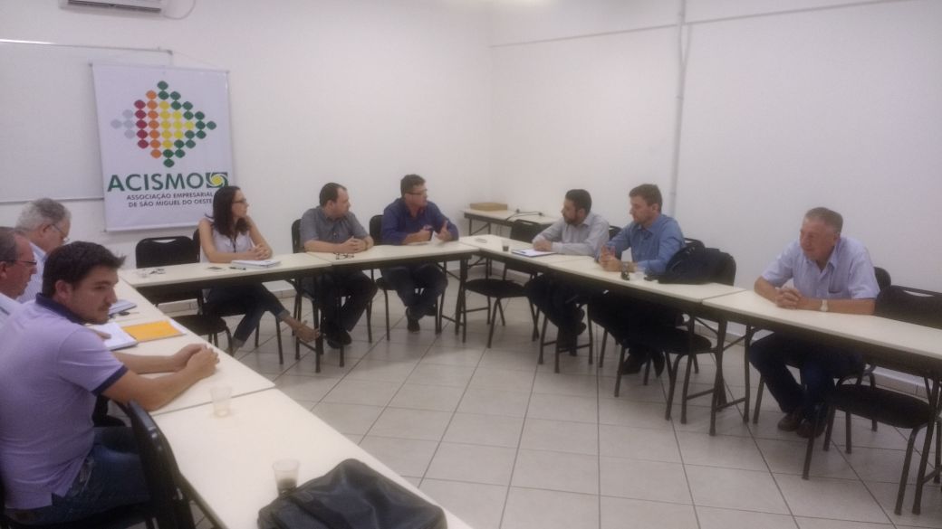 ACI de São Miguel do Oeste reúne Dnit e Justiça Federal ACI de São Miguel do Oeste reúne Dnit e Justiça Federal