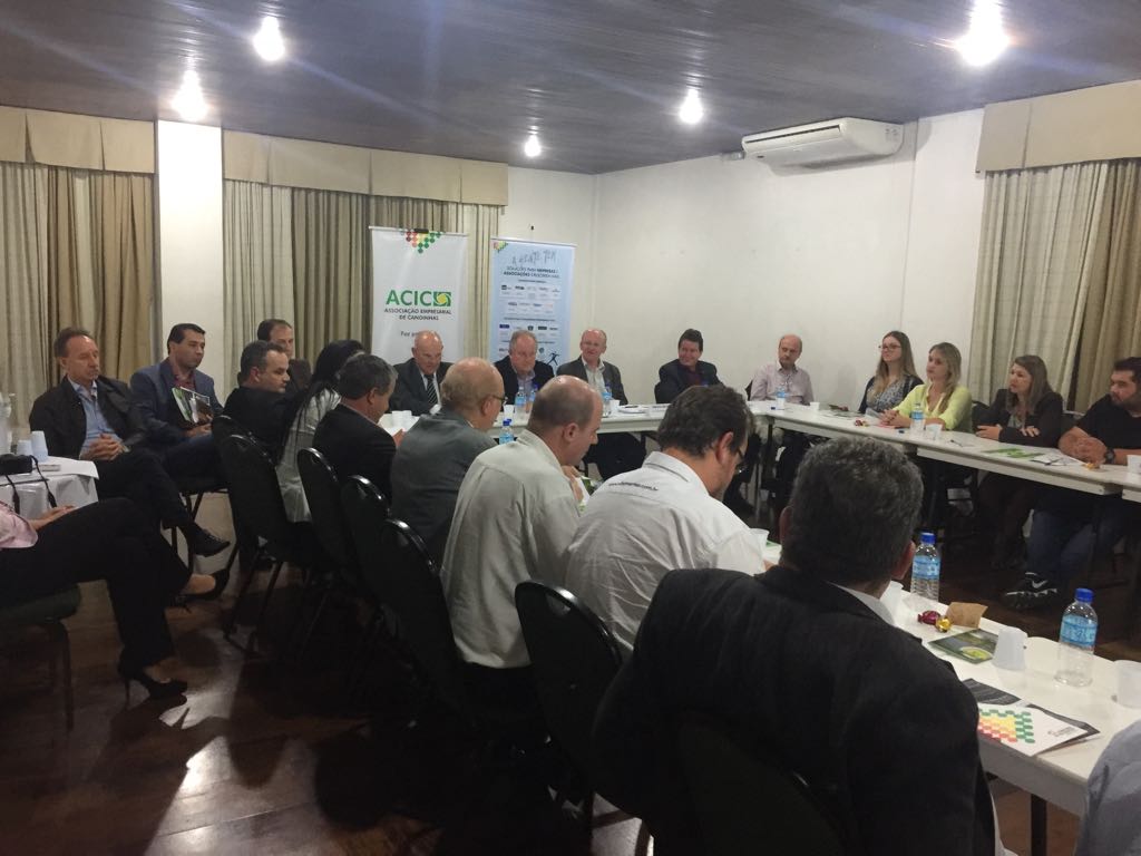 Regional Planalto Norte discute Startups, Base Florestal, Reforma Trabalhista e Encontro Empreender
