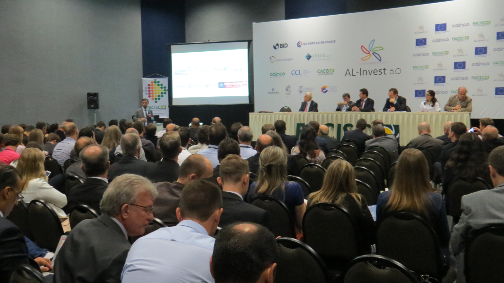 Presidentes das Associações Empresariais de SC se reúnem em Joinville
