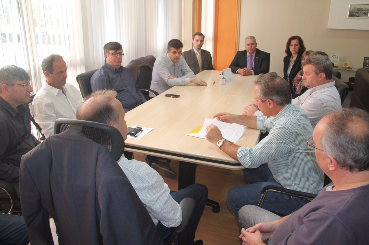 ACI de Caçador organiza comissão para atualizar leis municipais