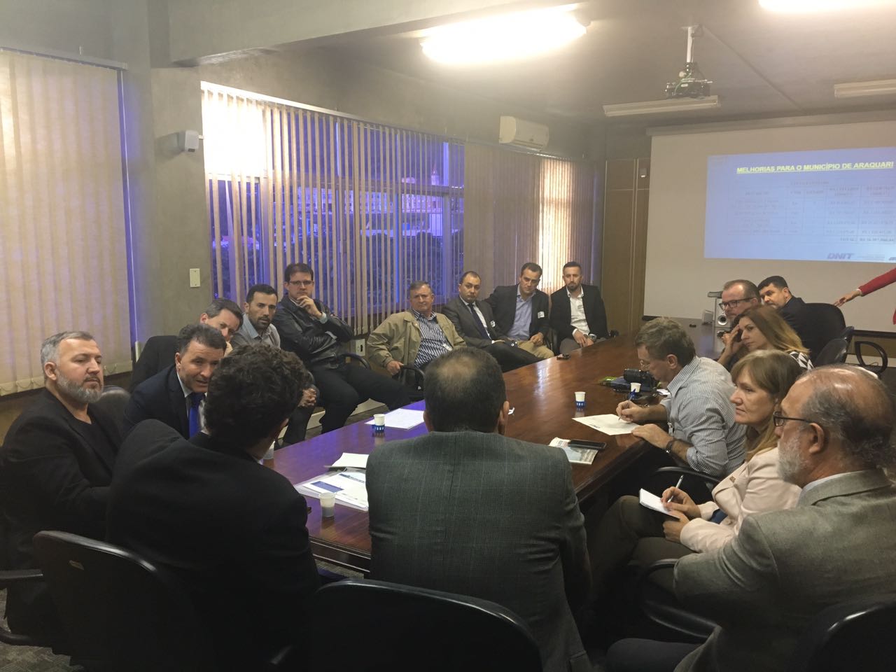 Valor para obras emergências na BR 280/SC é definido em reunião da Facisc no DNIT