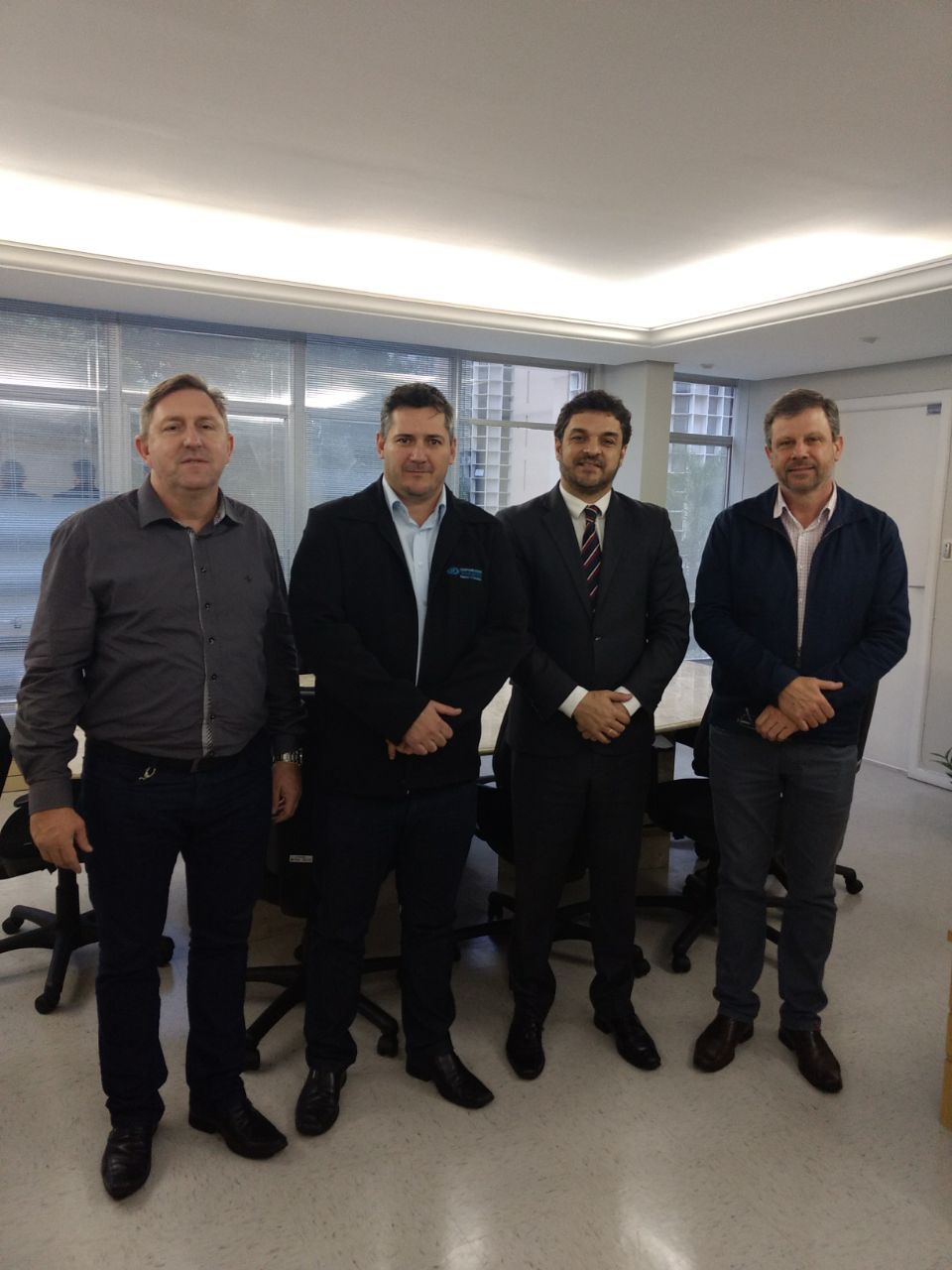 Facisc participa de reunião na Jucesc sobre tratativas da Junta Comercial em Itapema