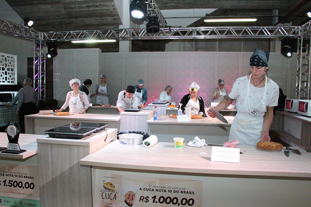 ACI de Brusque promove 4º Concurso “A Cuca Nota 10 do Brasil”