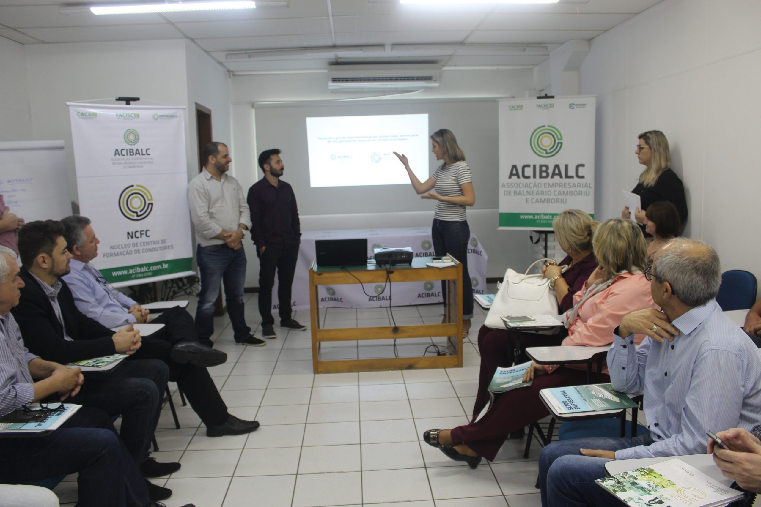 Centros de formação de condutores ganham núcleo em Balneário Camboriú e Camboriú