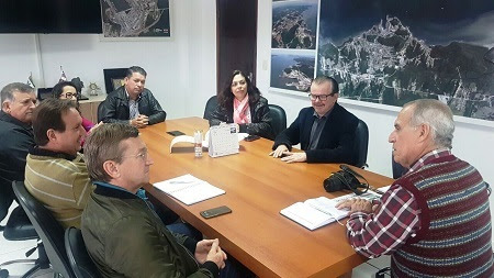 Comitê Gestor reúne se com presidente do Porto de São Francisco do Sul para buscar apoio para melhorias na BR 280 Comitê Gestor reúne se com presidente do Porto de São Francisco do Sul para buscar apoio para melhorias na BR 280