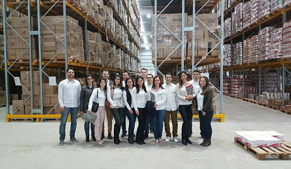 Jovens empreendedores realizam visita técnica na área industrial de Imbituba Jovens empreendedores realizam visita técnica na área industrial de Imbituba