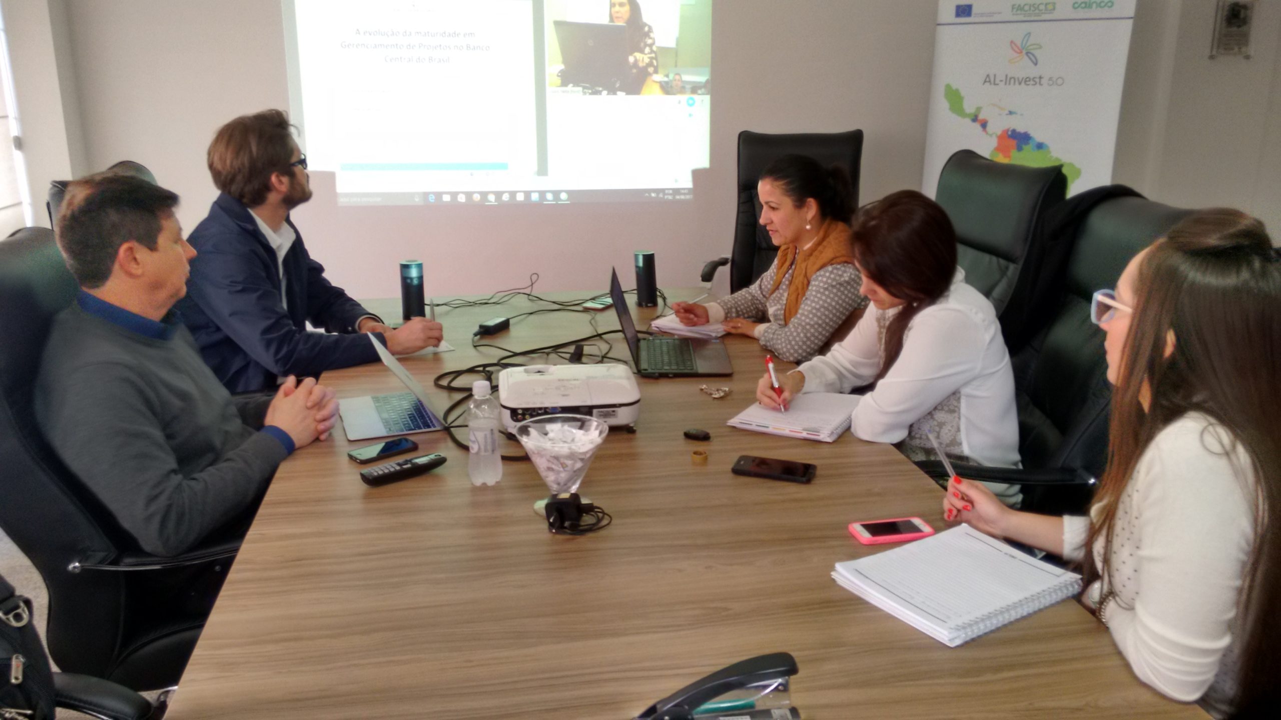 Escritório de projetos FACISC busca referências para aperfeiçoar e inovar o setor