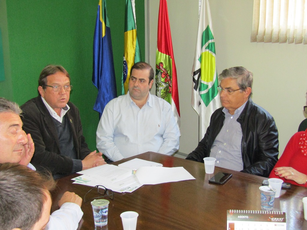 Empresários da ACIL de Lages recebem comitiva do Vice Governador de Santa Catarina