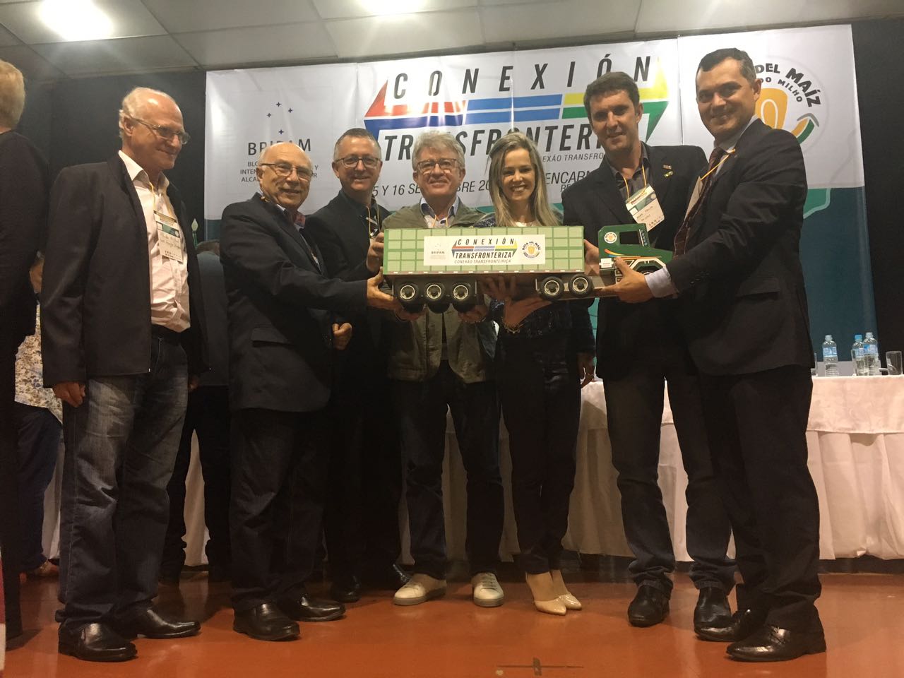 Representantes do Grande Oeste buscam soluções para o suprimento de milho no estado Representantes do Grande Oeste buscam soluções para o suprimento de milho no estado