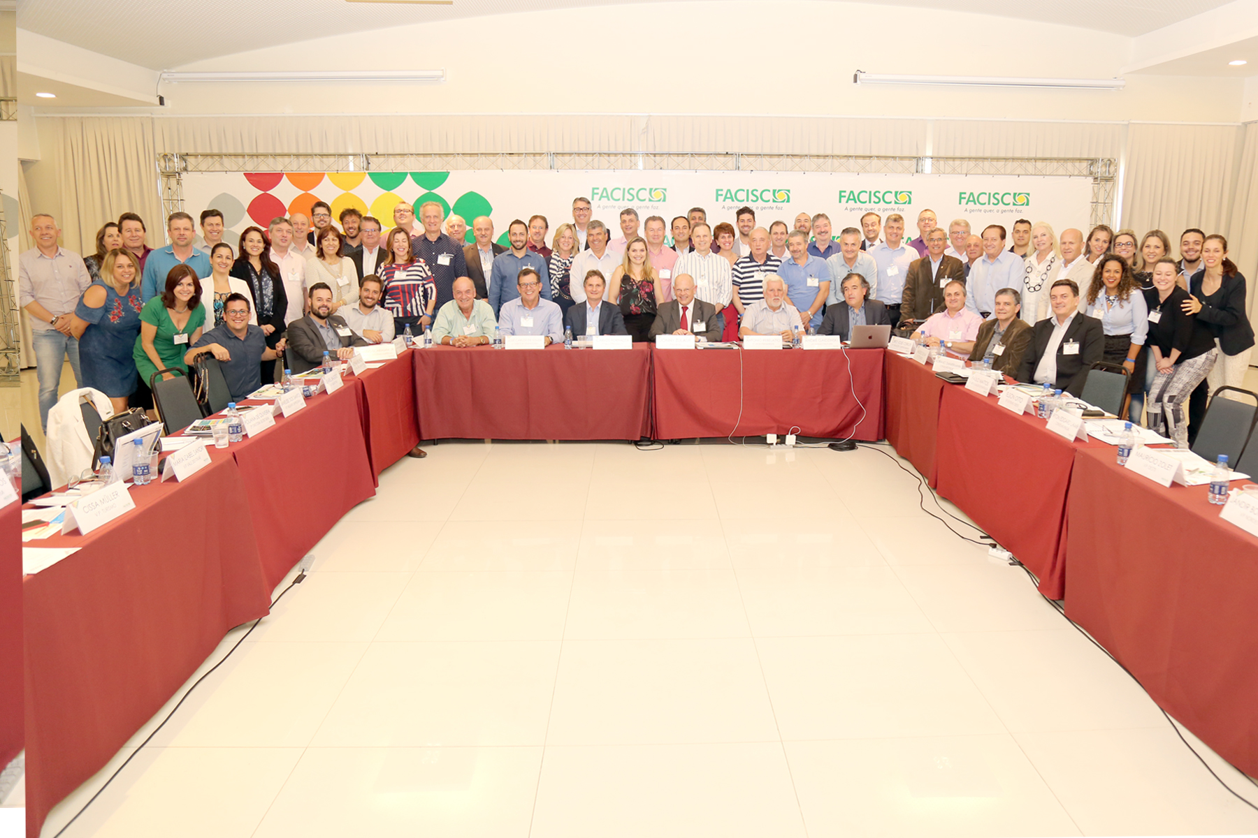 Diretoria FACISC alinha prioridades para a nova gestão