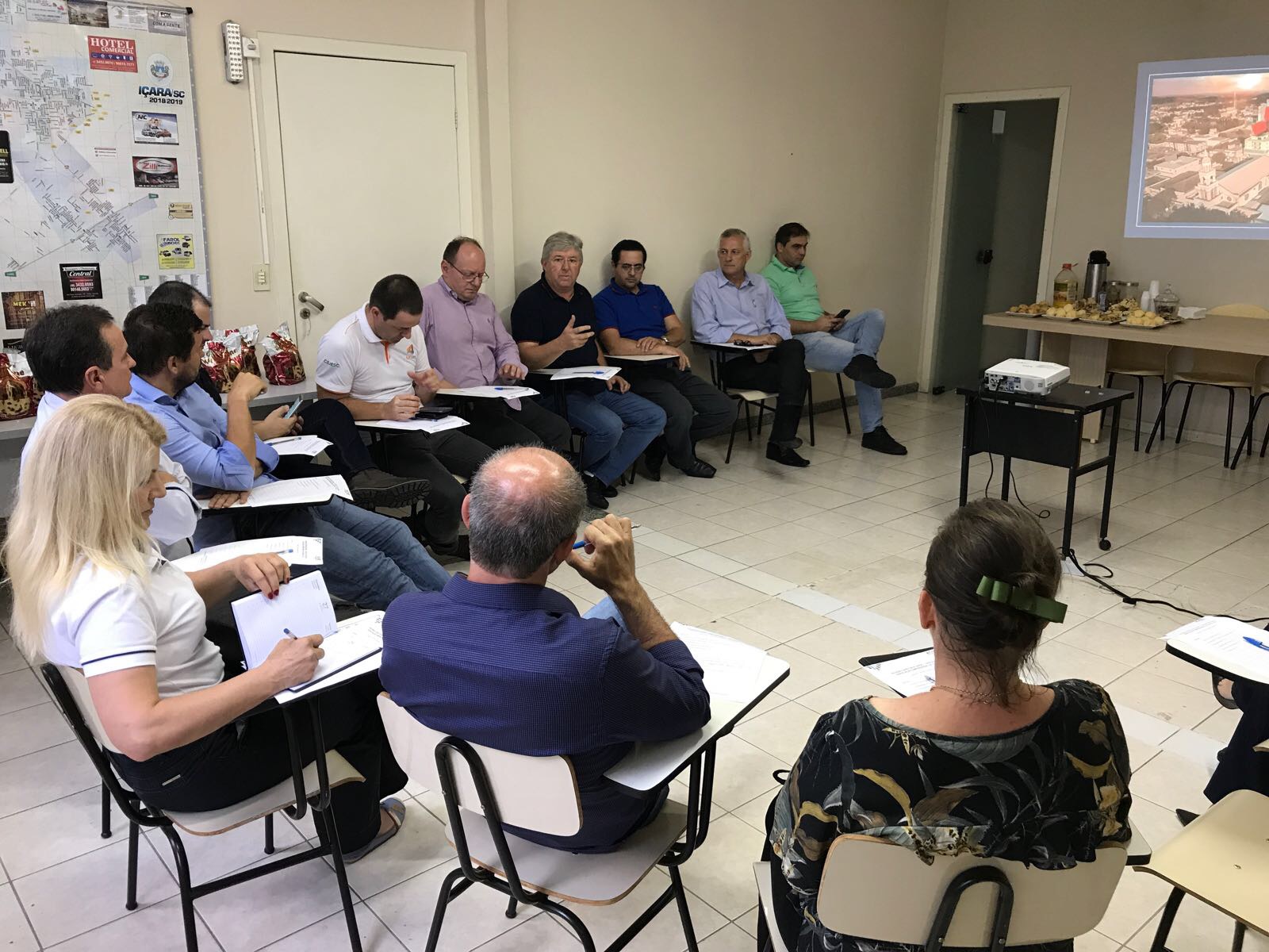 Novo projeto de iluminação e segurança pública é apresentado para ACI de Içara