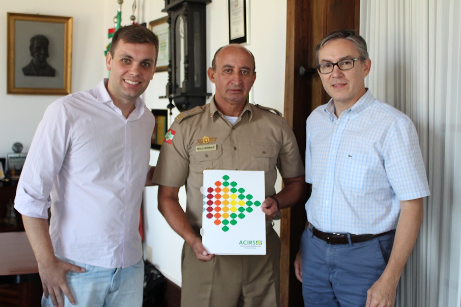 Lideranças do Alto Vale pedem reforço no efetivo do 13º BPM