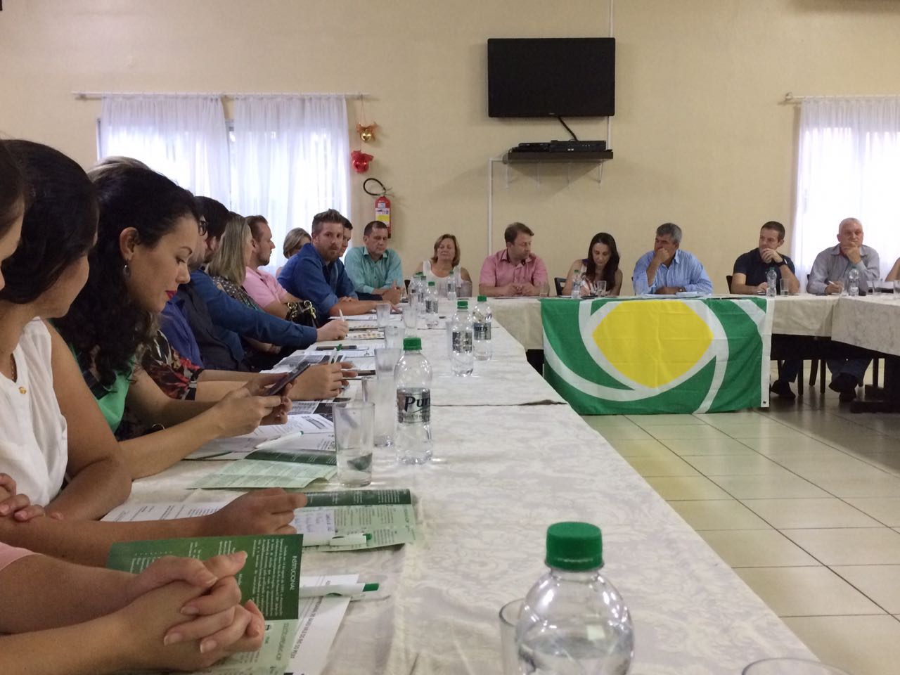 Capinzal sedia a Plenária Meio Oeste da Facisc