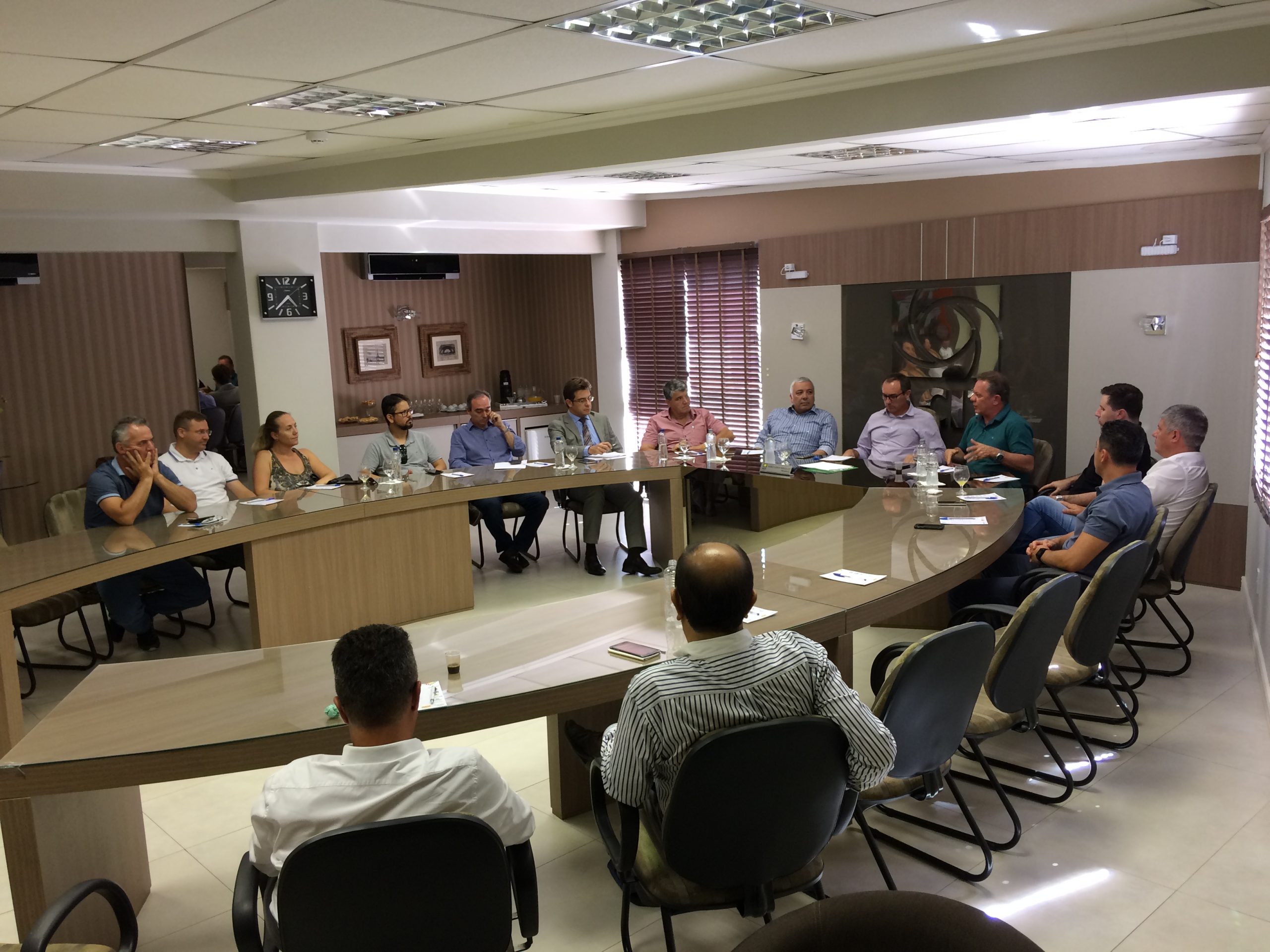 Primeira reunião de diretoria da ACIT Tubarão em 2018 fala sobre IPTU